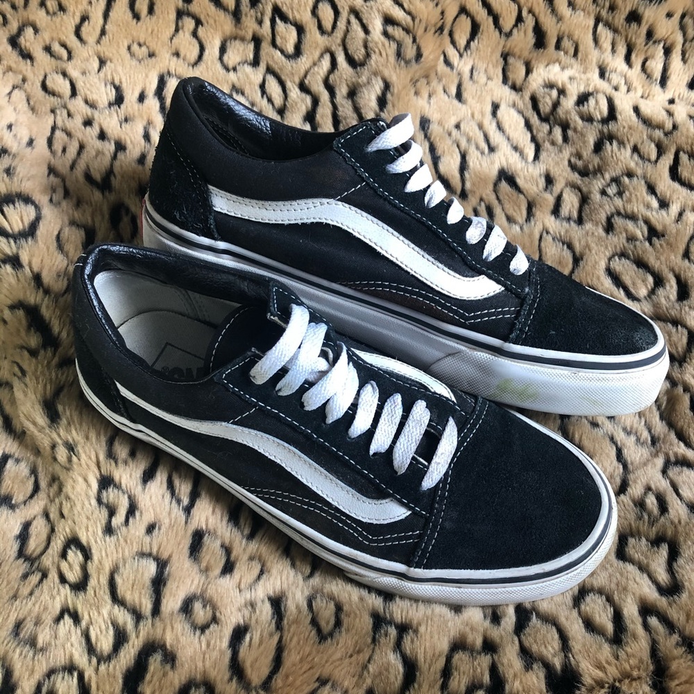 Women’s black old skool vans